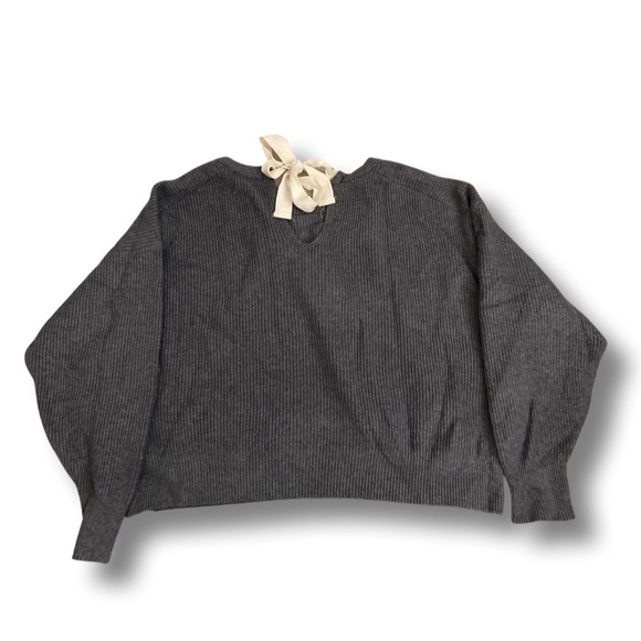 ZARA Sweater - Picture 2 of 5